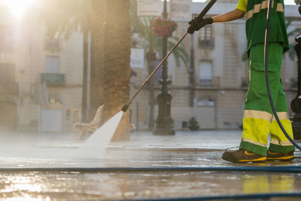 Best Concrete Pressure Washing  in Woodsboro, MD